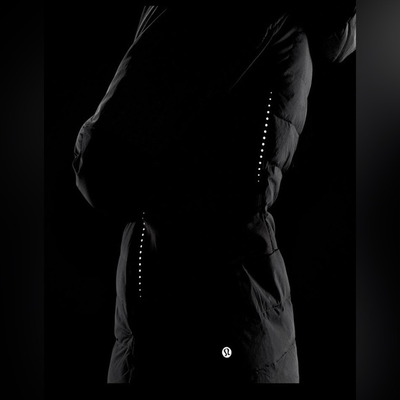 Lululemon Down For It All Jacket (Size 6) NWT - Picture 3 of 16